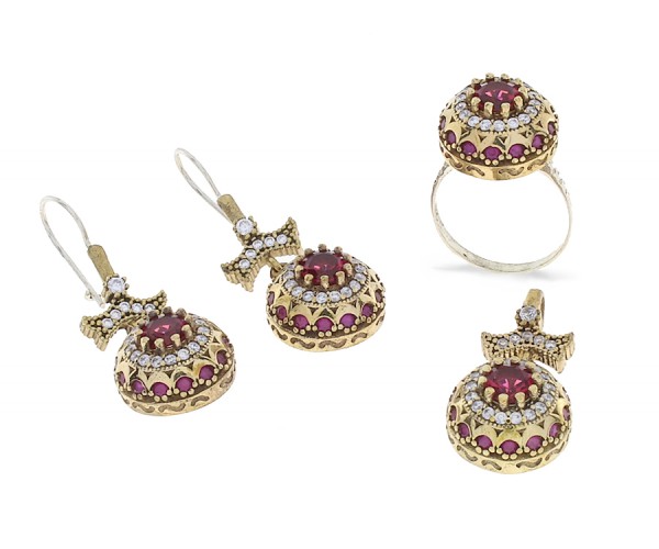 Set mit Ohrstecker Ring und Kette aus 925er Silber