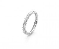 Vorschau: Wunderschöner Silberring mit Zirkoniasteinen 10042 Vorschau: Wunderschöner Silberring mit Zirkoniasteinen 10042