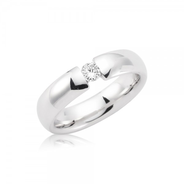 Solitärring mit Brillanten aus Weißgold